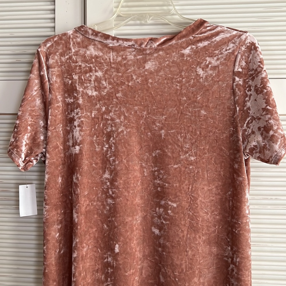 POOF! Crushed Velvet Short Sleeve Tunic Dress - Picture 4 of 7